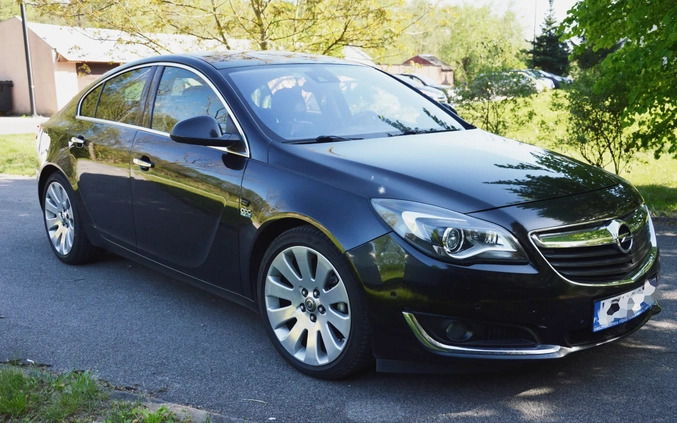 Opel Insignia cena 42500 przebieg: 260000, rok produkcji 2015 z Zakroczym małe 529